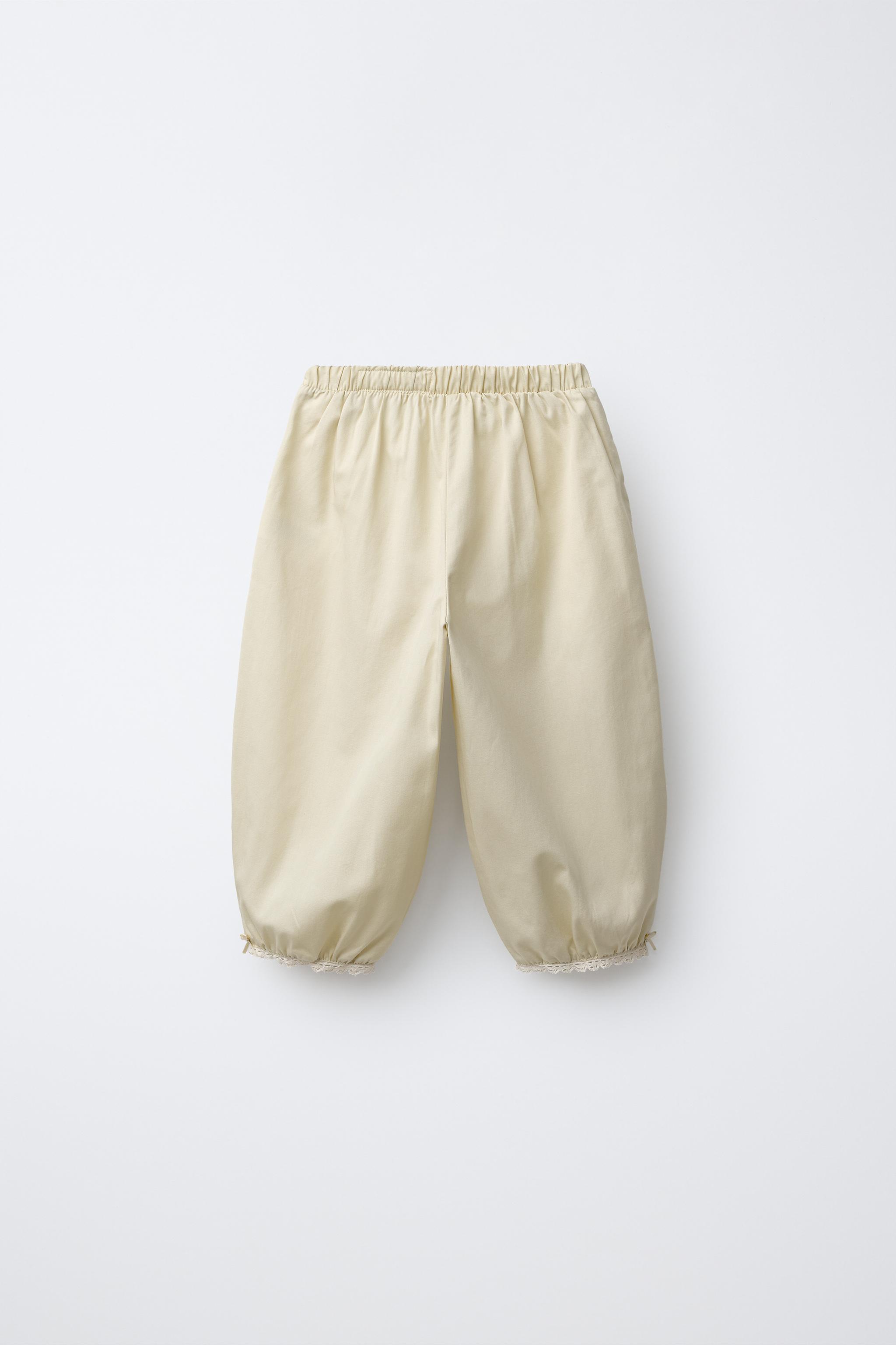 PANTALON DE JOGGING DENTELLE